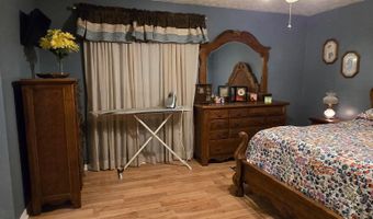 1720 CHERRY Cir, Anniston, AL 36207
