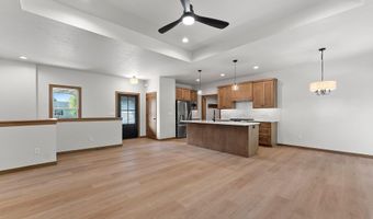 413 CARRIE LYNN Ave, Algoma, WI 54201