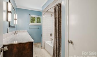 78 Grovewood Rd, Asheville, NC 28804