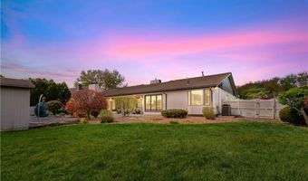 27 Alpine Estates Dr, Cranston, RI 02921