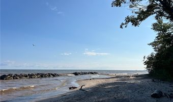 5755 Lake Rd W 6, Ashtabula, OH 44004