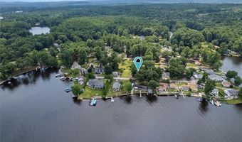 193 Shady Valley Rd, Coventry, RI 02816
