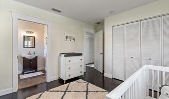 1420 E COAST Dr, Atlantic Beach, FL 32233