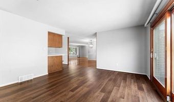 16958 Cambridge Ave, Allen Park, MI 48101