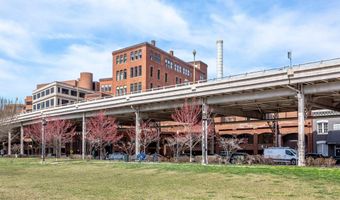 1315 N ODE St 704, Arlington, VA 22209