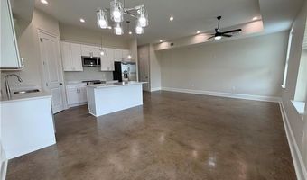 118 BERGER St B, Belle Chasse, LA 70037