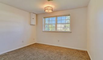 204 Mill Creek Dr, Bayville, NJ 08721