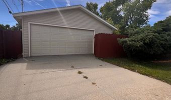 819 Black Hills Ave, Alliance, NE 69301
