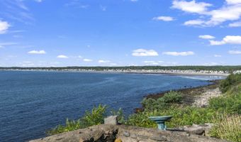 81 Nubble Rd, York, ME 03909