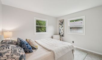 3110 Hilltop Dr, Ann Arbor, MI 48103