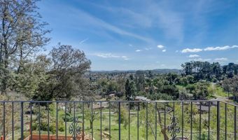 2204 Rockhoff Rd, Escondido, CA 92026