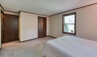108 Federal Rd, Chaplin, CT 06235