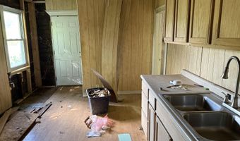 705 Blondell Ave, Appalachia, VA 24216