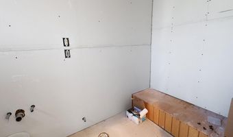 3065 Silver St, Anderson, CA 96007