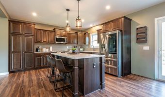 25 Anderson Ln, Bedford, IN 47421