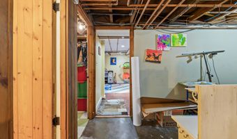 23 Chapel St, Augusta, ME 04330