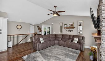 4116 NW Applewood St, Ankeny, IA 50023