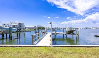 145 Bayview Blvd, Atlantic Beach, NC 28512