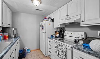 29 Nantucket Dr, Bella Vista, AR 72715