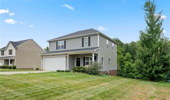 1385 Robins Nest Dr, Asheboro, NC 27203
