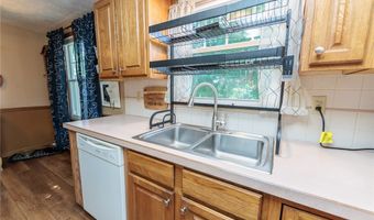 1404 Kendale Dr, Akron, OH 44314