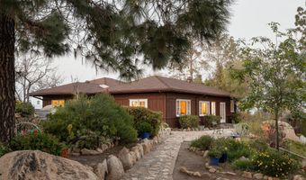 9844 Summit Dr, La Mesa, CA 91941