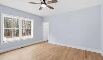 14 Stacey Ln 2, Chester, NH 03036