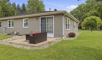 2605 W BIG BEND Dr, Appleton, WI 54914