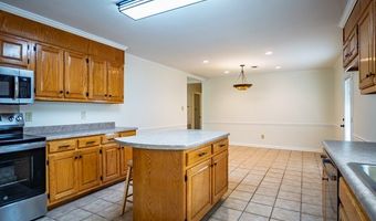 316 Hickory Ln, Batesville, MS 38606