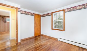 33 Debra Ln, Bristol, CT 06010
