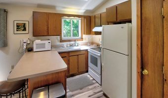 141 MALLARD Dr, Basye, VA 22810