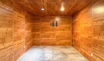 5327 Norris St, Ames, IA 50014