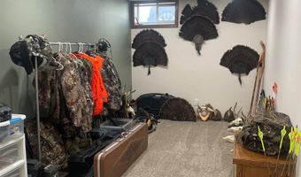 1309 E Elm St, Algona, IA 50511