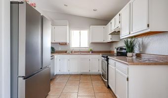 9870 W CAMELIA Dr, Arizona City, AZ 85123