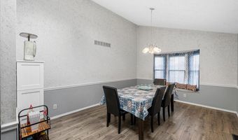9513 Sequoia Ct, Affton, MO 63123
