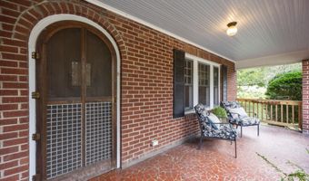 495 Fairview Rd, Asheville, NC 28803