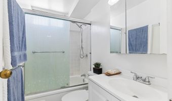 98-288 Kaonohi St 2906, Aiea, HI 96701