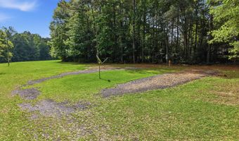 7775 Peacock Rd, Baker, FL 32531