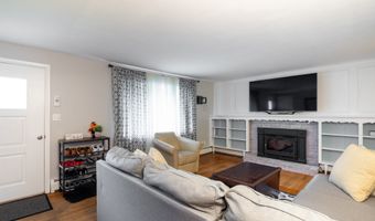 38 Evelyn Rd, Bristol, CT 06010
