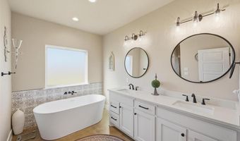 350 Rolling Ranch Blvd, Alvord, TX 76225