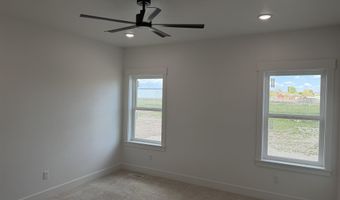 9 N 460 W Bishop Dr, Blackfoot, ID 83221