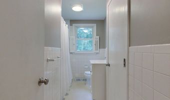 16 Crooked Spring Rd, Billerica, MA 01862