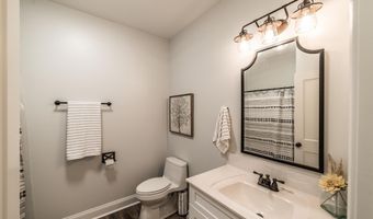 619 Crestman Dr, Arab, AL 35016