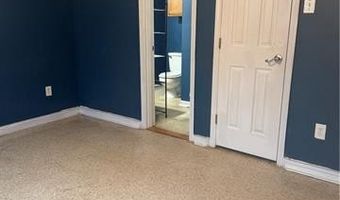 324 CHINCHILLA Dr, Arabi, LA 70032