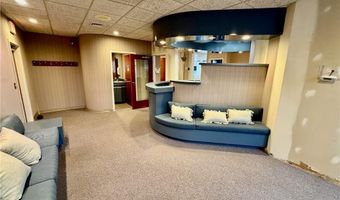 1090 New London Ave 5, Cranston, RI 02920