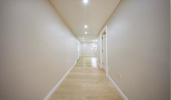 71 Pearl St, Bath, ME 04530