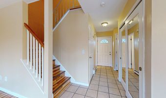 10 Monika Ln 10, Brookfield, CT 06804