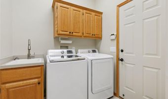 13210 Downey Trl, Apple Valley, MN 55124
