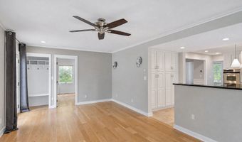 277 Franklin St Ext, Danbury, CT 06811
