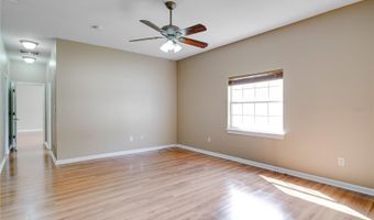 700 LAKE FRANCIS Dr, Apopka, FL 32712